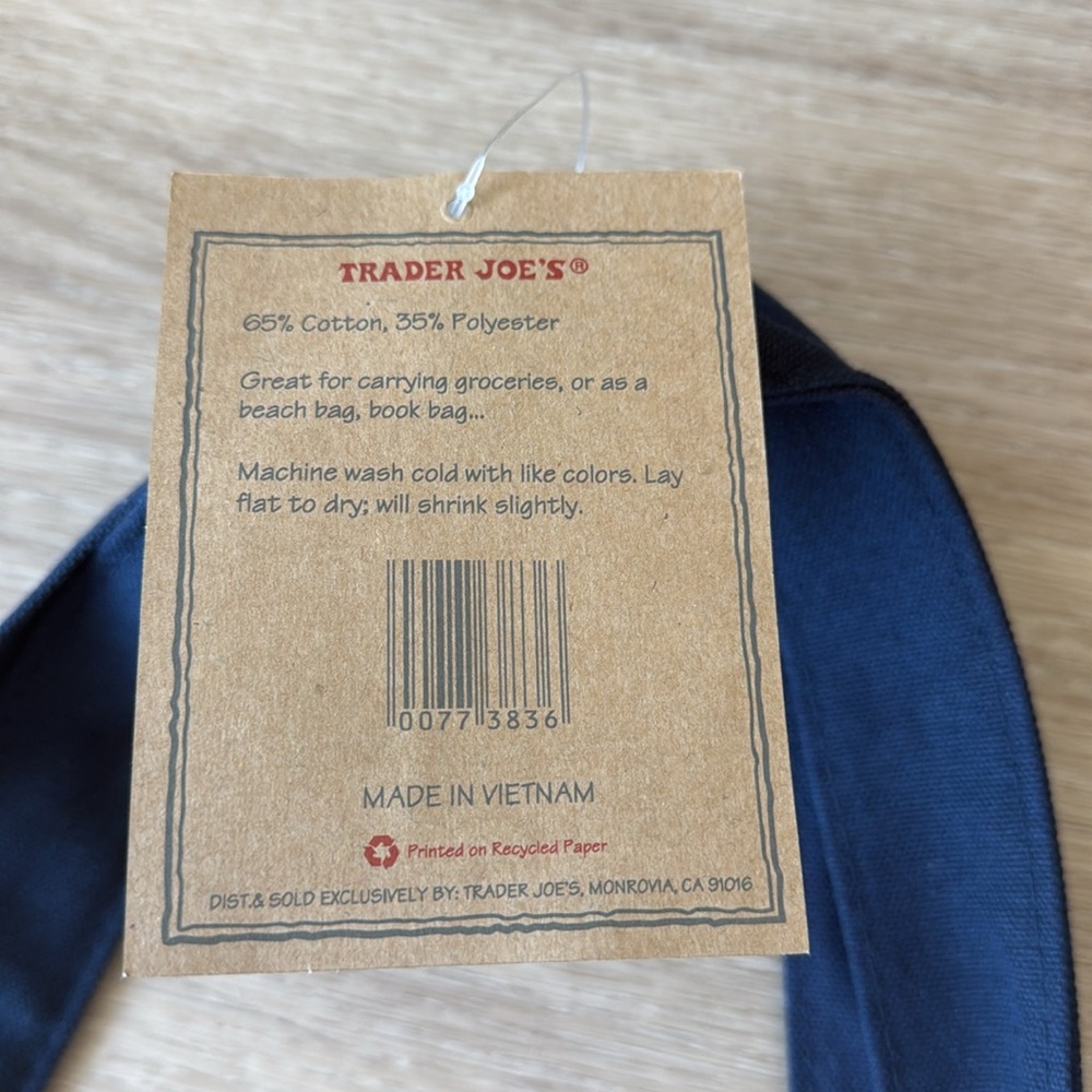 New Trader Joe’s Canvas Tote Bag blue large NWT - Picture 4 of 4